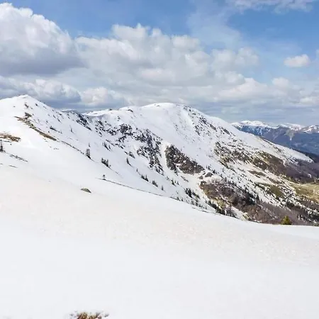 Samostanska Kuca * Fojnica